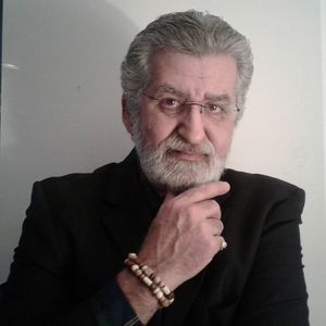 Meet your Posher, Leslie